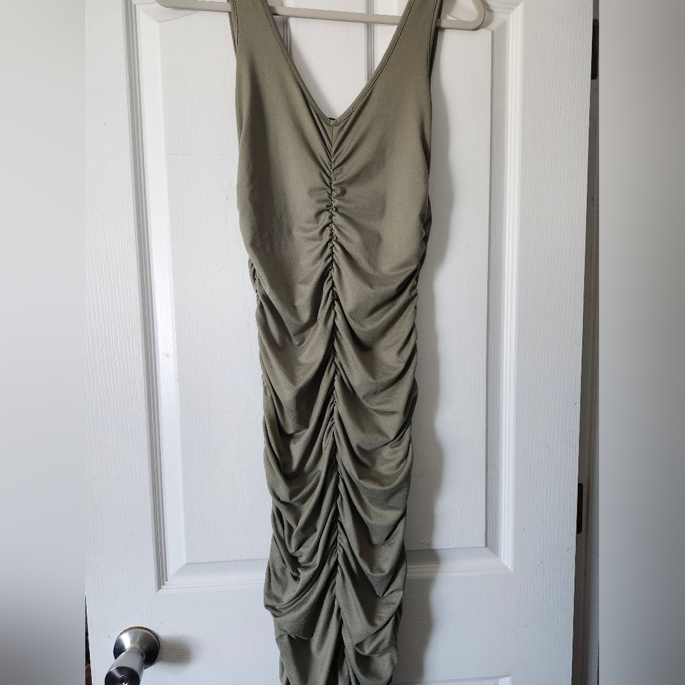 Ruched midi Dress
